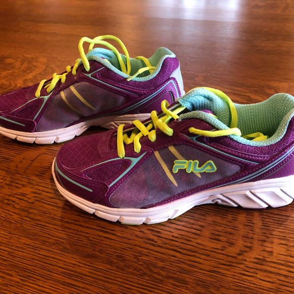 Fila Ultraloop 5 Athletic Shoes - Picture 2 of 6